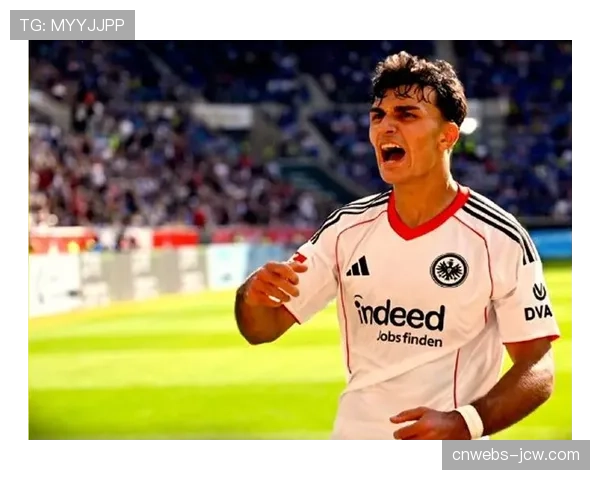 法兰克福中场乌尊今夏可能离队，新帅里埃拉不重用